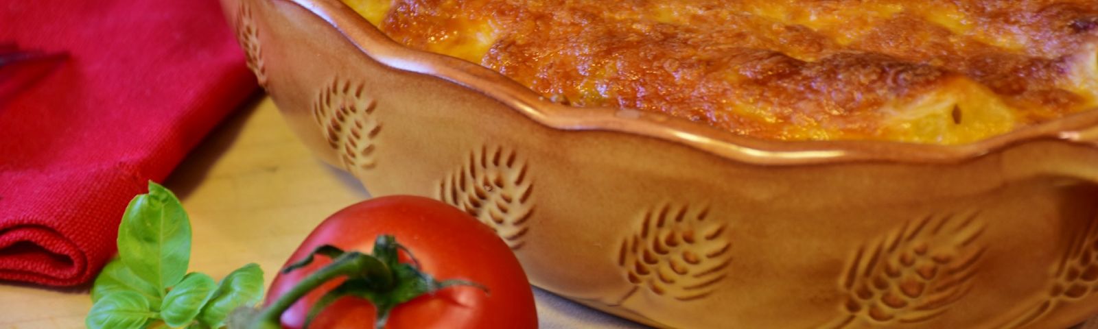 BF-melanzane-1600×480 Herzhaftes Auflauffutter für Fitness-Fans: Proteinreich und lecker.